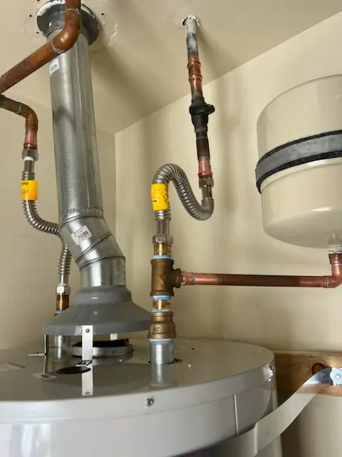 Water heater installation and plumbing repair in Northwood Hills